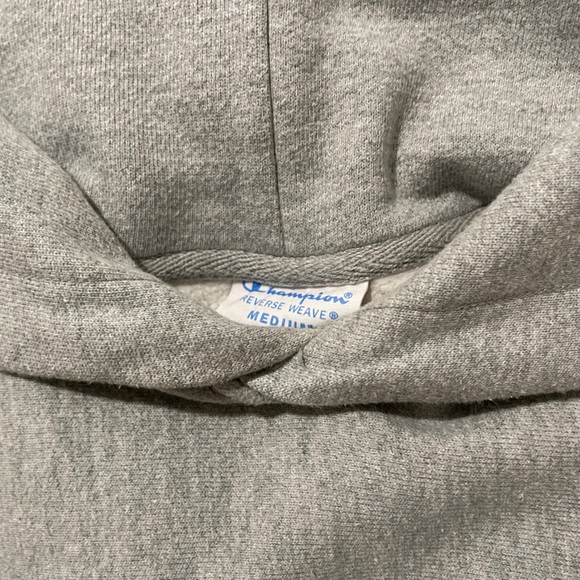Champion Reverse Weave Hoodie - Picture 4 of 4